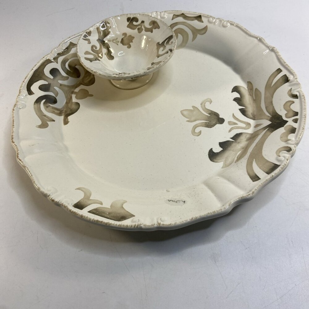 Nina Campbell Flea Market Collection Shrimp 1 Piece Dip Plate Plate 12"